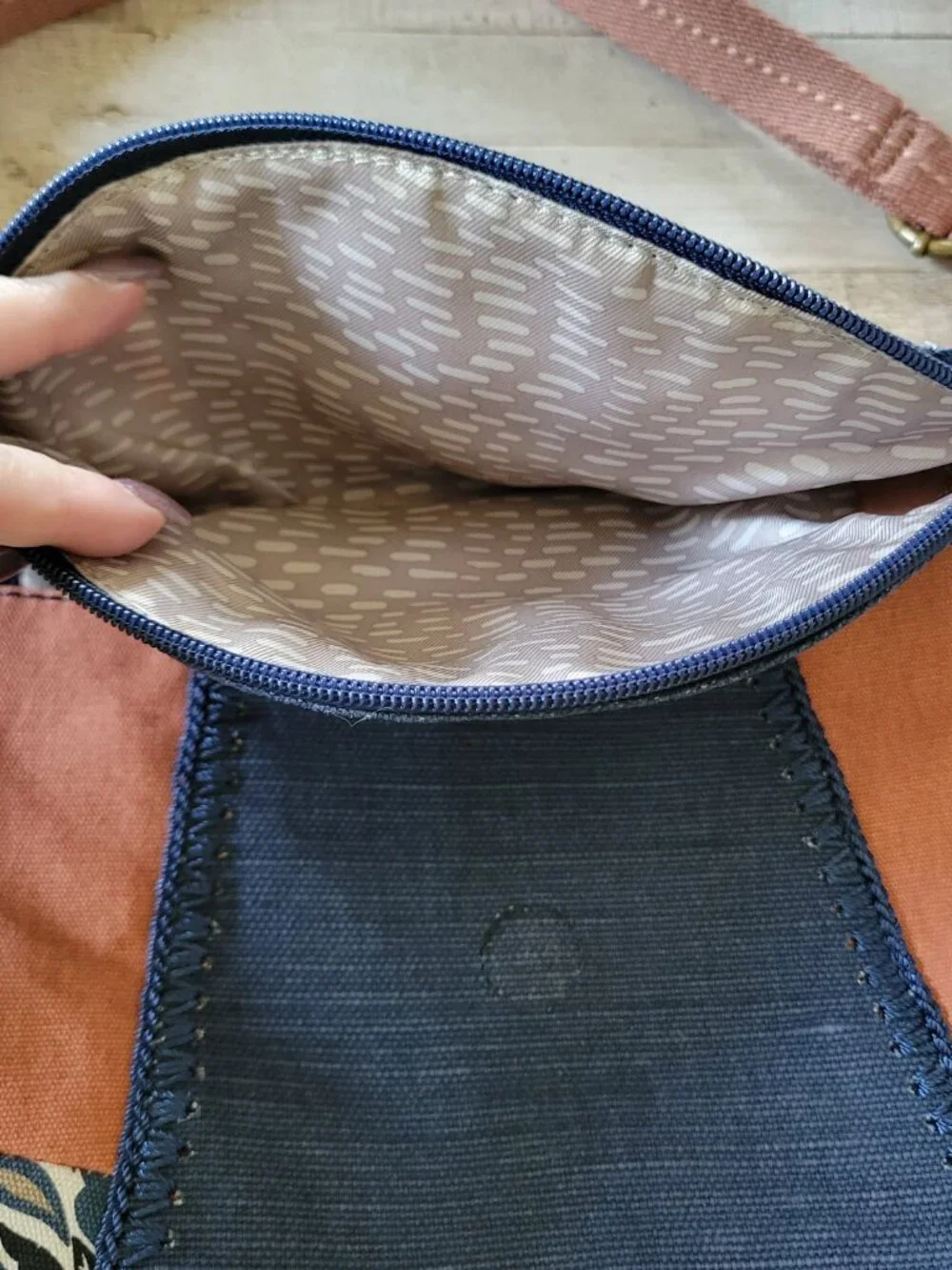 Sakroots Sienna Spirit Desert Zip Foldover Crossbody Bag Canvas Floral Boho Blue